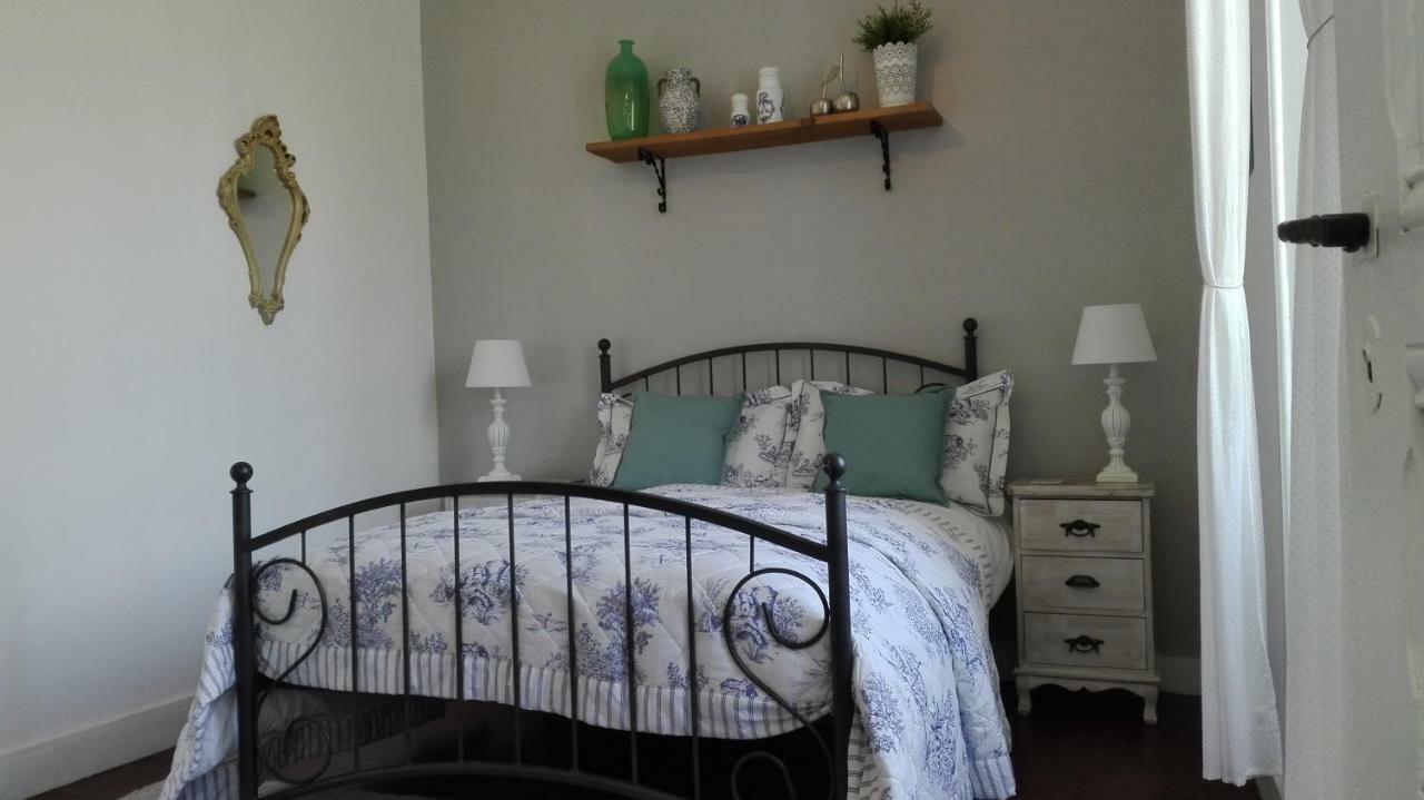 Le Fagnard Bed & Breakfast Chalais  Bagian luar foto